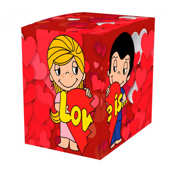 Подарочная коробка для кружки «Love is»